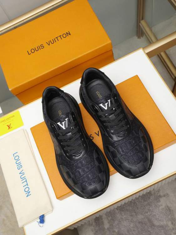 Picture of Louis Vuitton Shoes _SKULVsz38-45hnh031117332